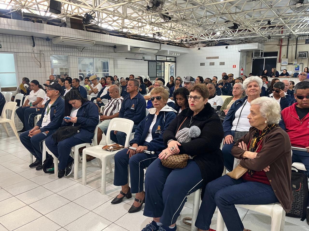 LMC dá boas-vindas aos alunos na volta às aulas